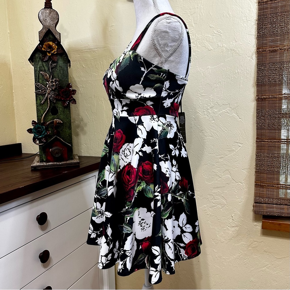 NWT! Rose print red black and white dress - Picture 2 of 5